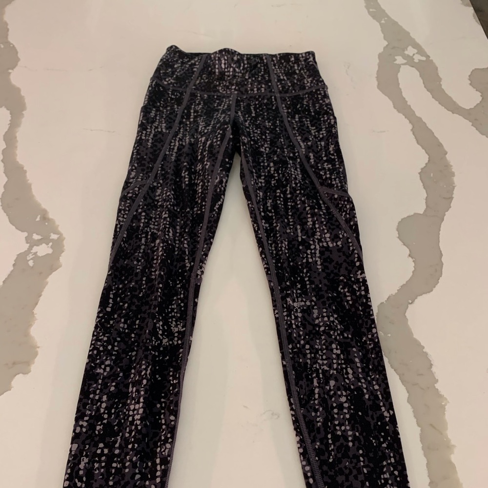 Athleta Chataranga Tights in Camo Colors